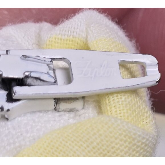 Vintage Baby Blanket Sleeping Bag Yellow Green Ducks Nursery Animal Theme Zip Up - Picture 11 of 11